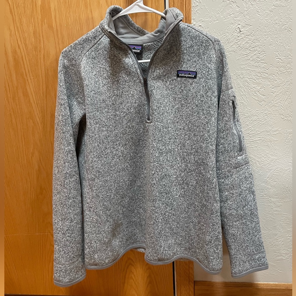 Patagonia Gray Quarter-Zip Fleece Pullover